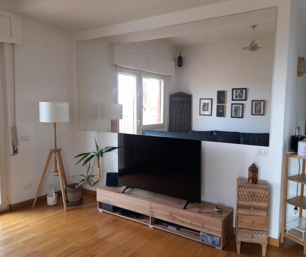 Sea View Penthouse With Beautiful Terrace - Casa Verdi Jayanti