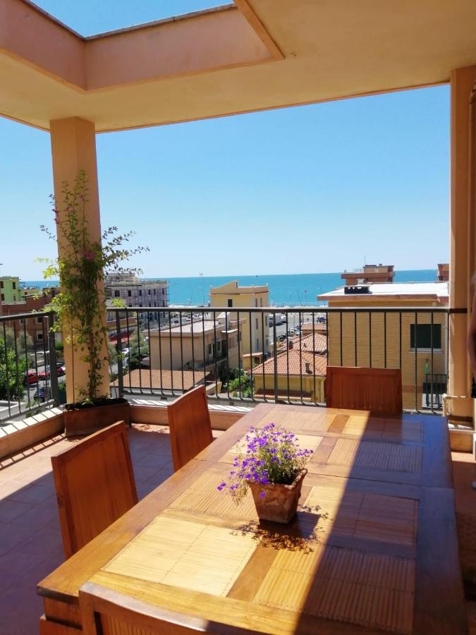 Sea View Penthouse With Beautiful Terrace - Casa Verdi Jayanti Lido di Ostia