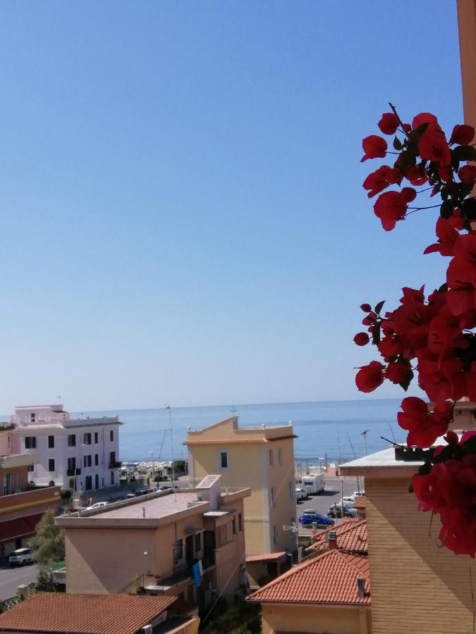 Sea View Penthouse With Beautiful Terrace - Casa Verdi Jayanti Apartment