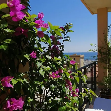 Sea View Penthouse With Beautiful Terrace - Casa Verdi Jayanti Lido di Ostia Exterior photo