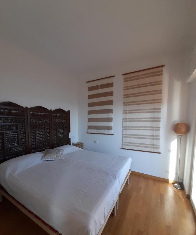 Sea View Penthouse With Beautiful Terrace - Casa Verdi Jayanti Apartment *